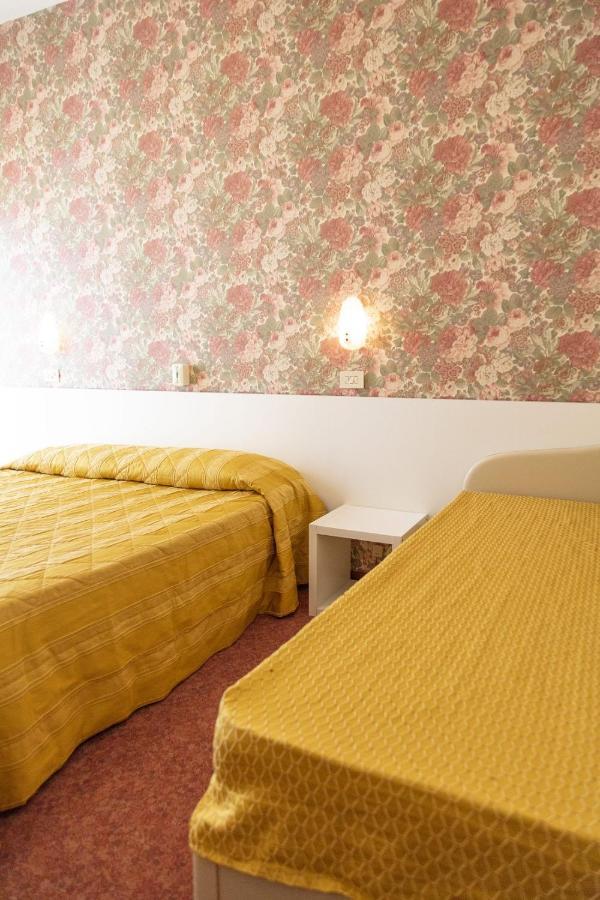 Hotel Igea Spiaggia Μπελάρια-Ιτζέα Μαρίνα Εξωτερικό φωτογραφία