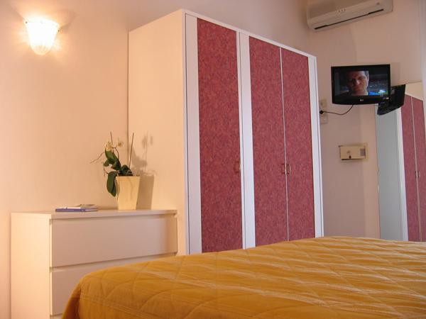 Hotel Igea Spiaggia Μπελάρια-Ιτζέα Μαρίνα Εξωτερικό φωτογραφία