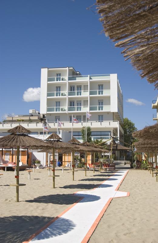 Hotel Igea Spiaggia Μπελάρια-Ιτζέα Μαρίνα Εξωτερικό φωτογραφία